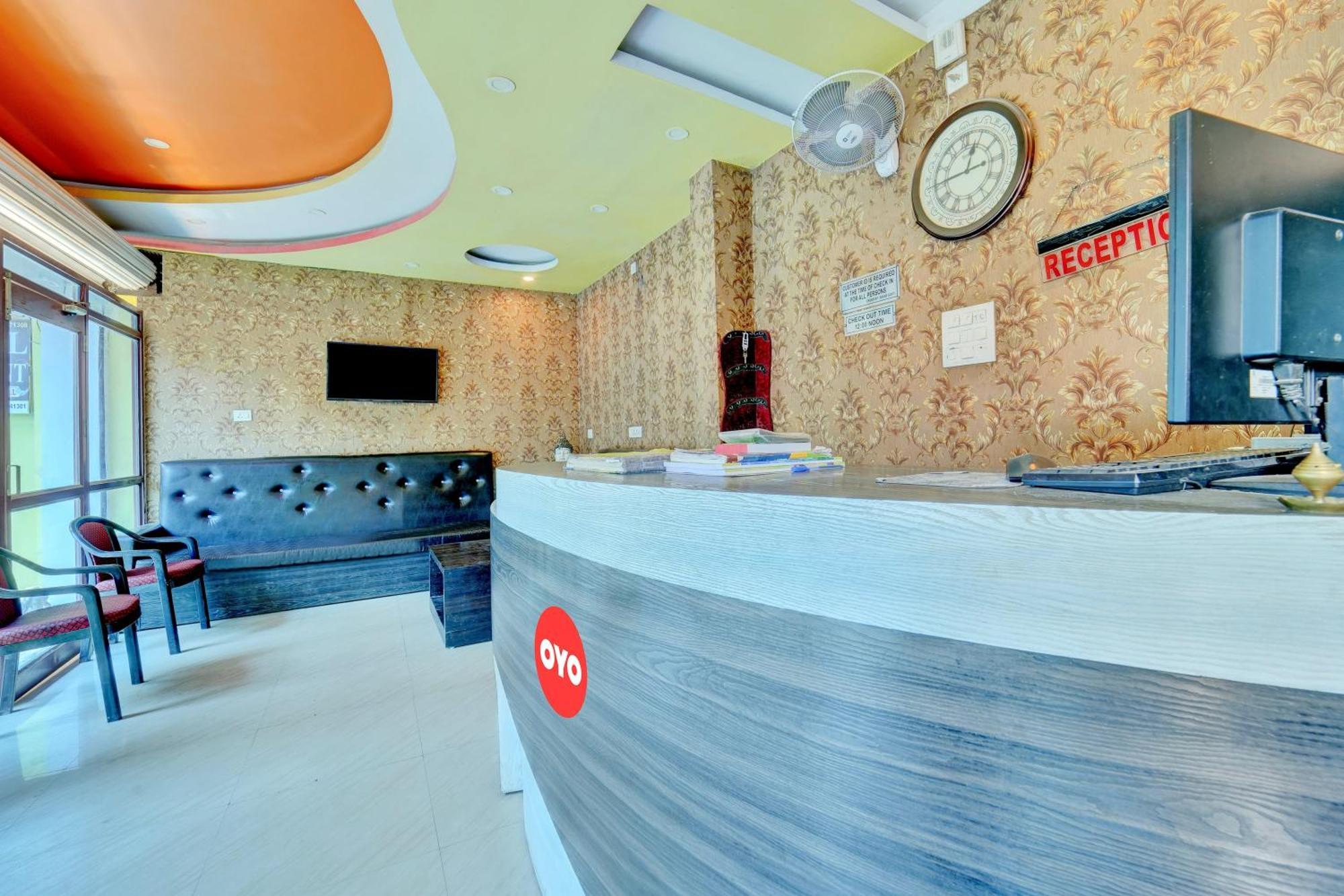 Oyo Flagship Hotel Centre Point Chhapra Exterior photo